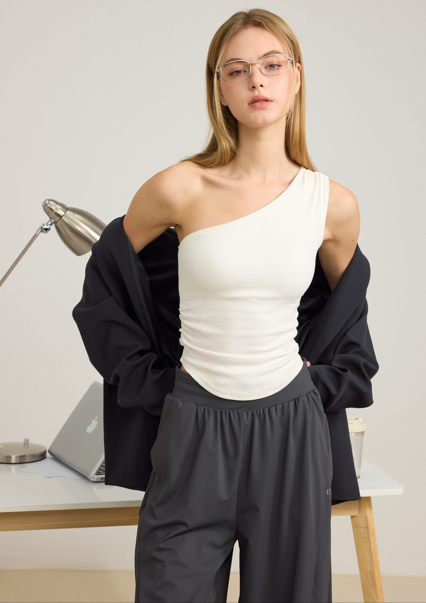 ISLAB074 Sculpt One-Shoulder Bra Top