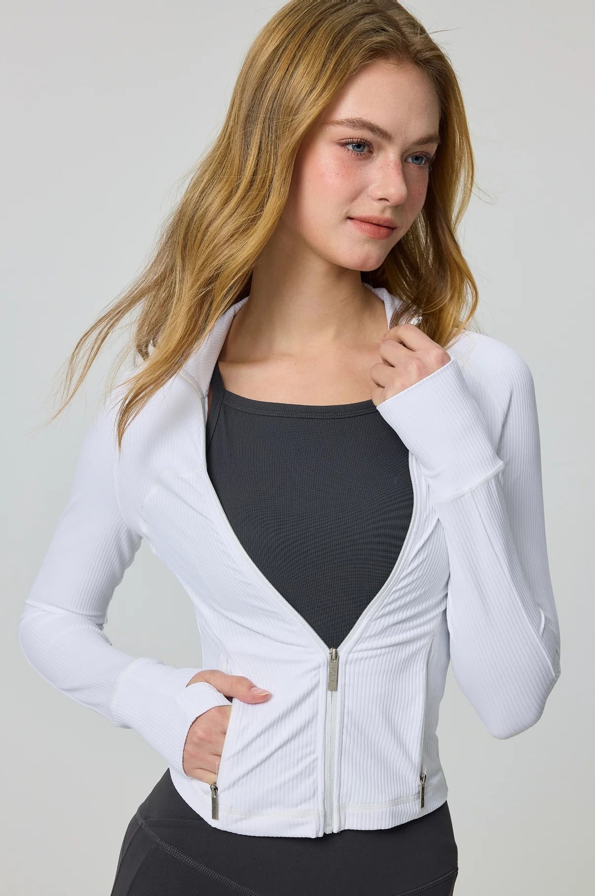 ISLAOUT077 Contour Sculpt Zip Jacket