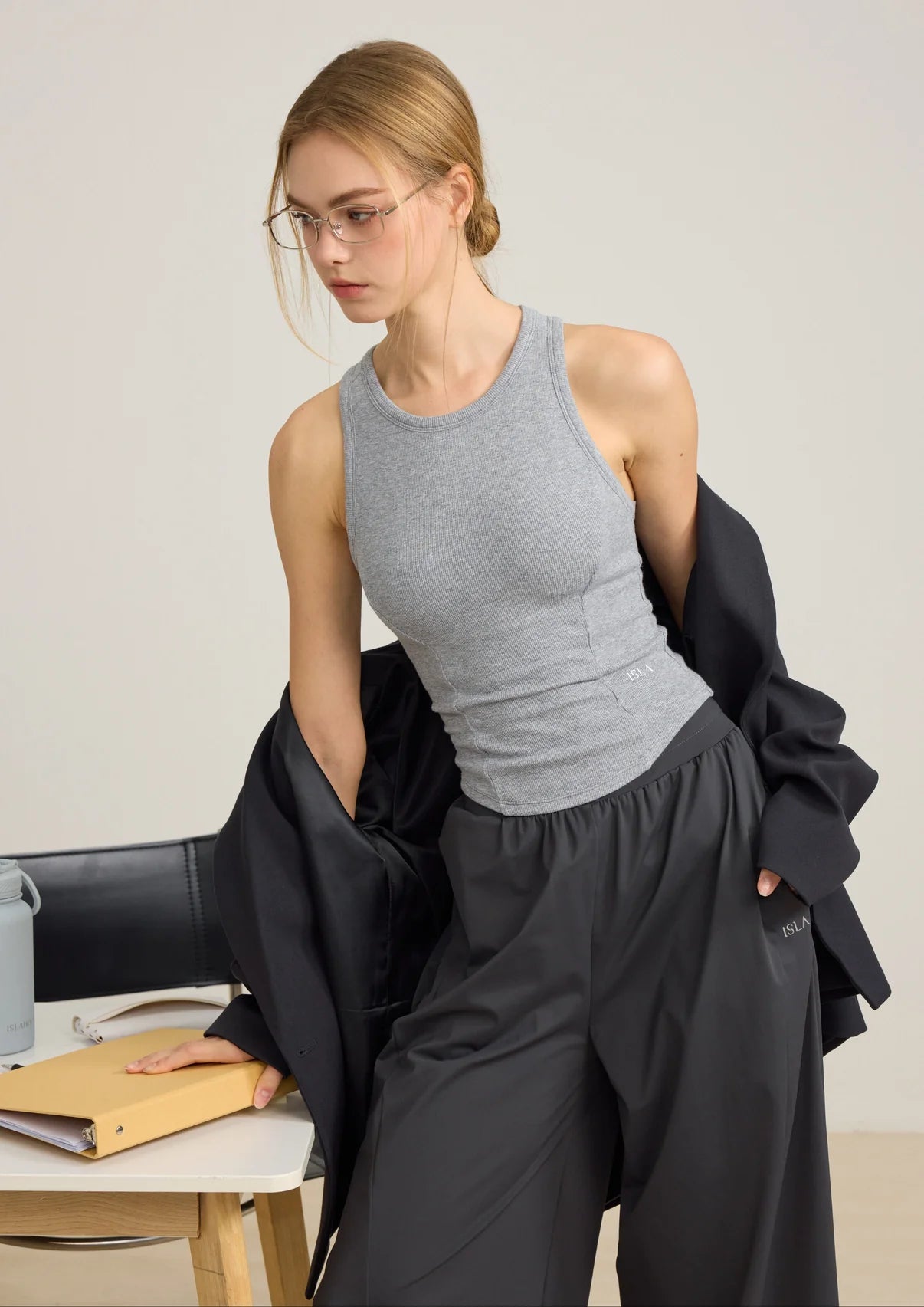 ISLAB075 Line Form Bra Top