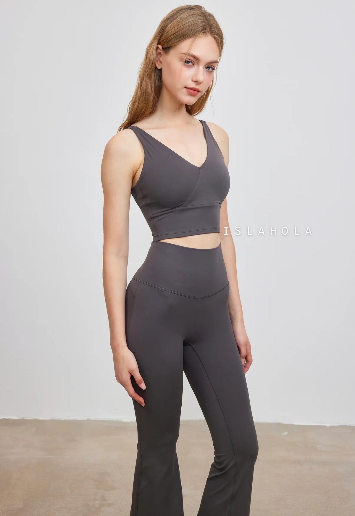ISLAB064 Twist back cross V bra top