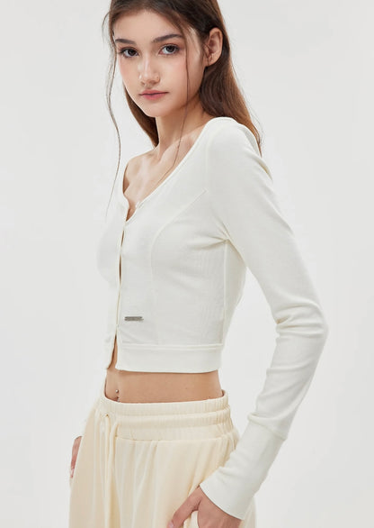 ISLAOUT074 Button Scoop Neck Cropped Cardigan — image 16