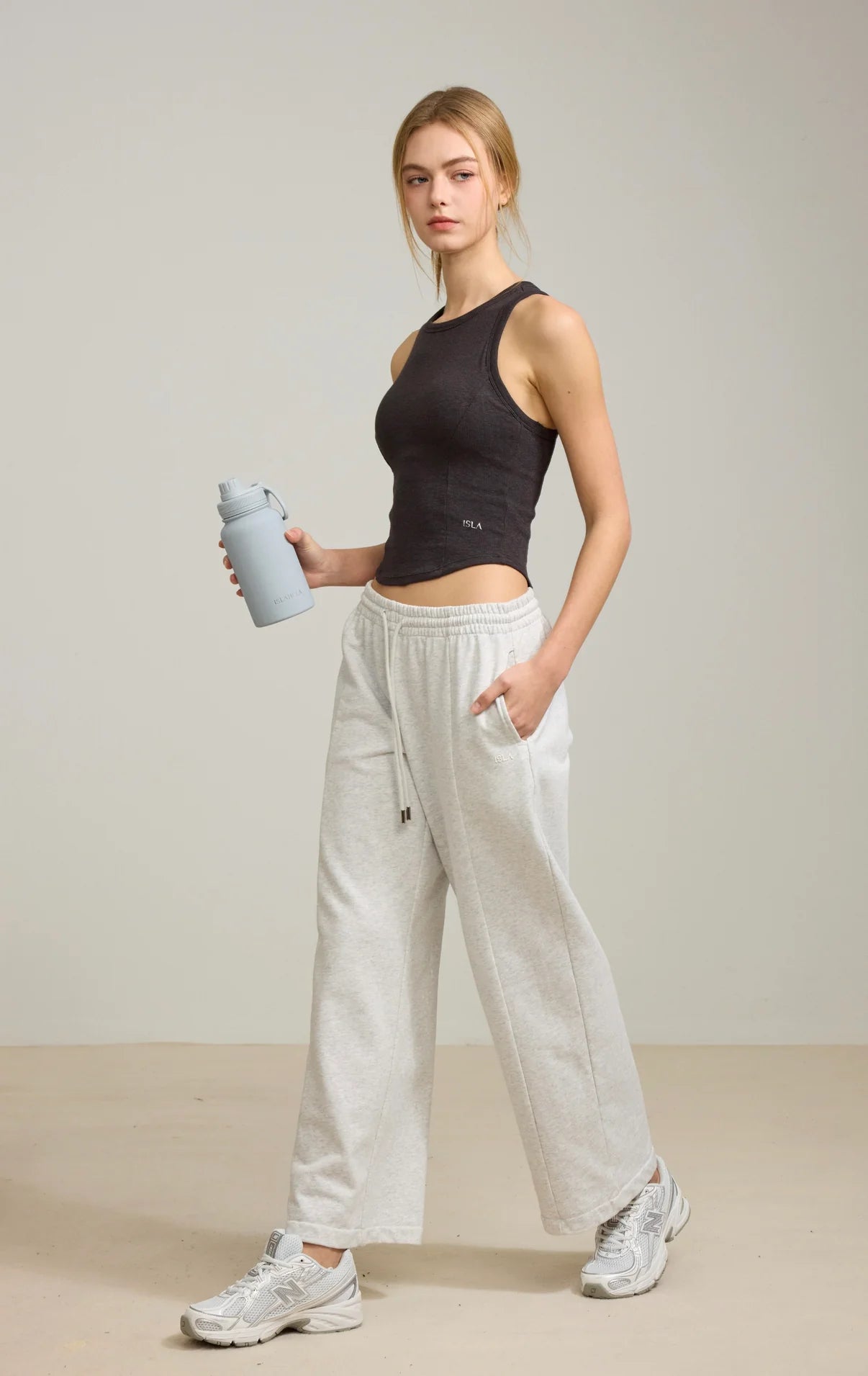 ISLAB075 Line Form Bra Top