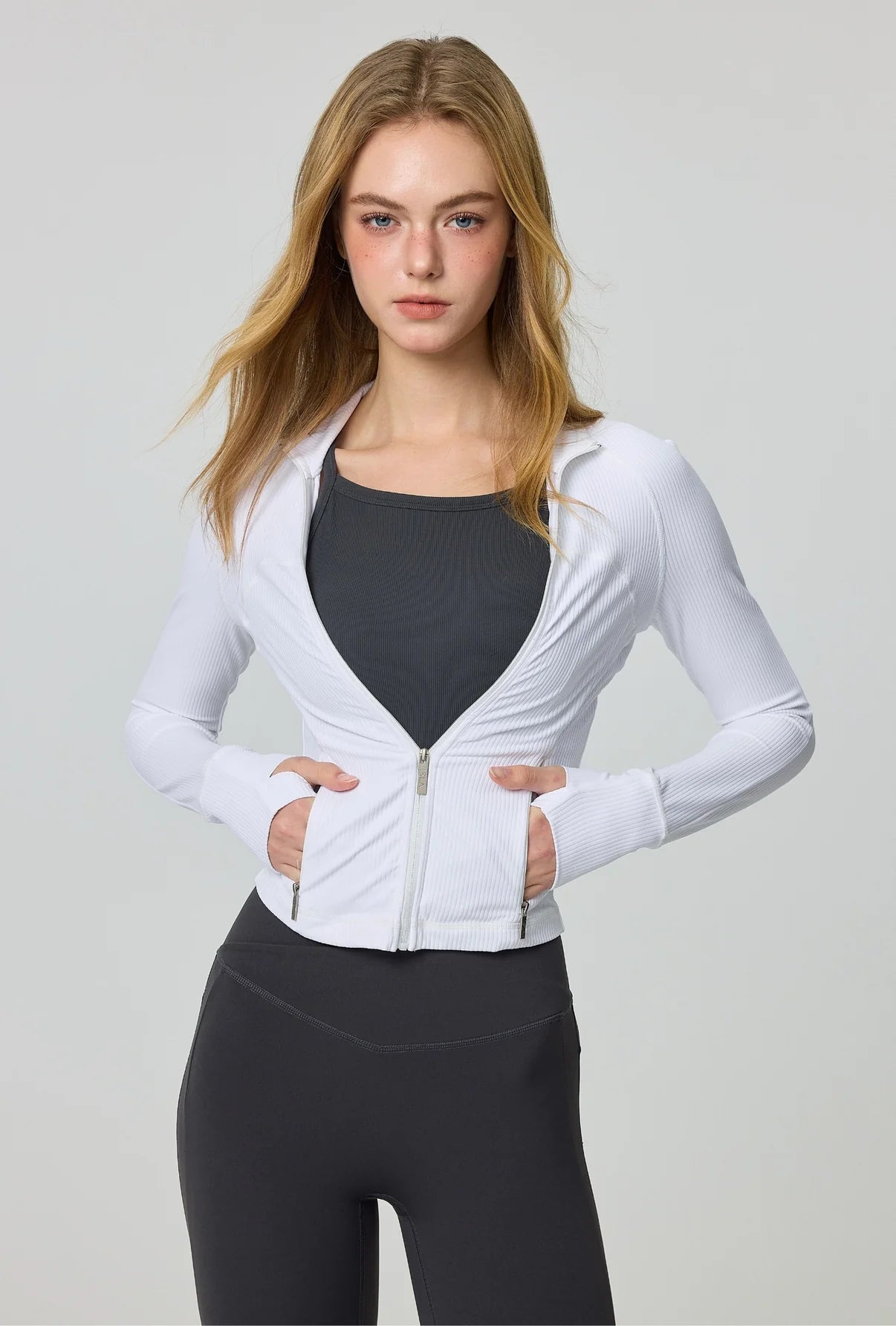 ISLAOUT077 Contour Sculpt Zip Jacket