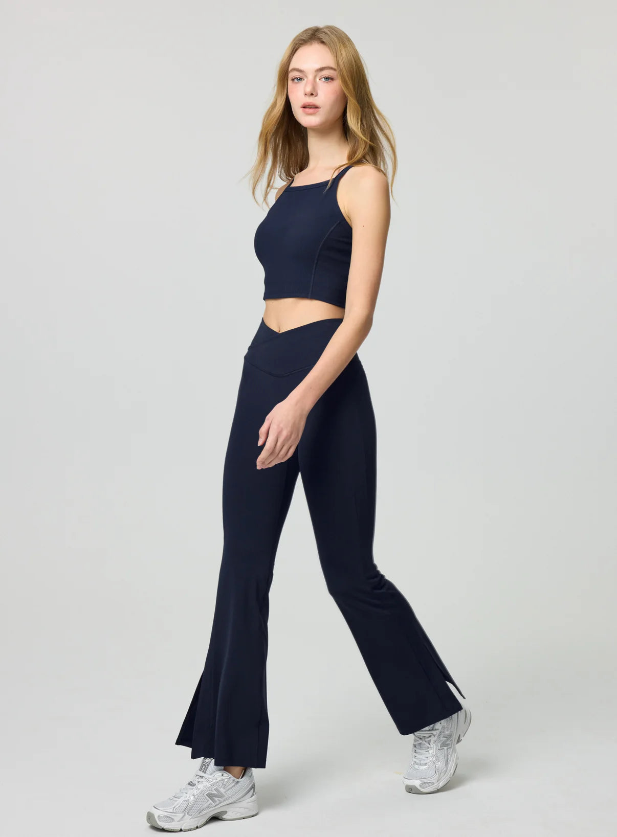 ISLAB076 Frame Support Bra Top