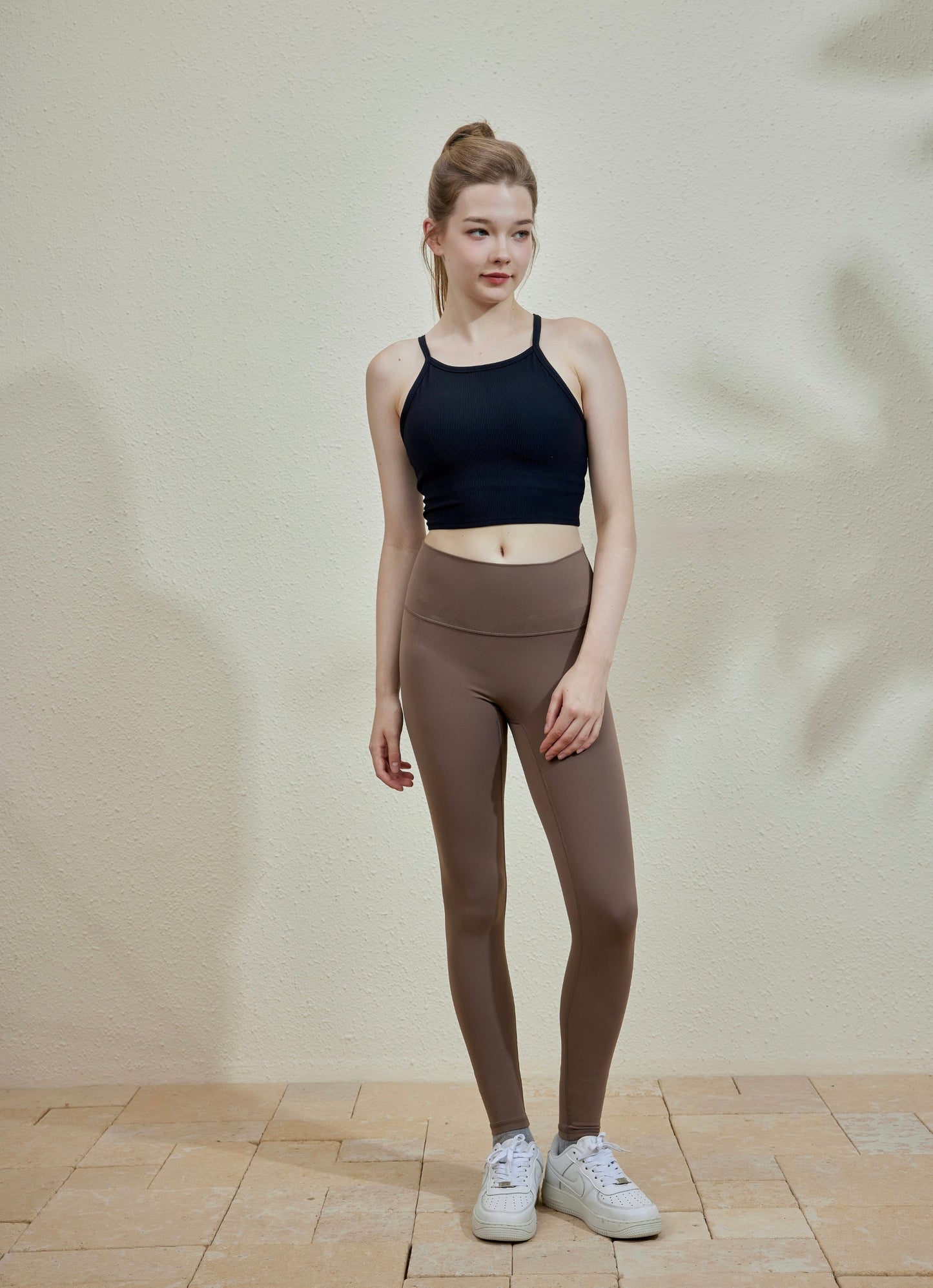 ISLAB002 Thin strap bra top