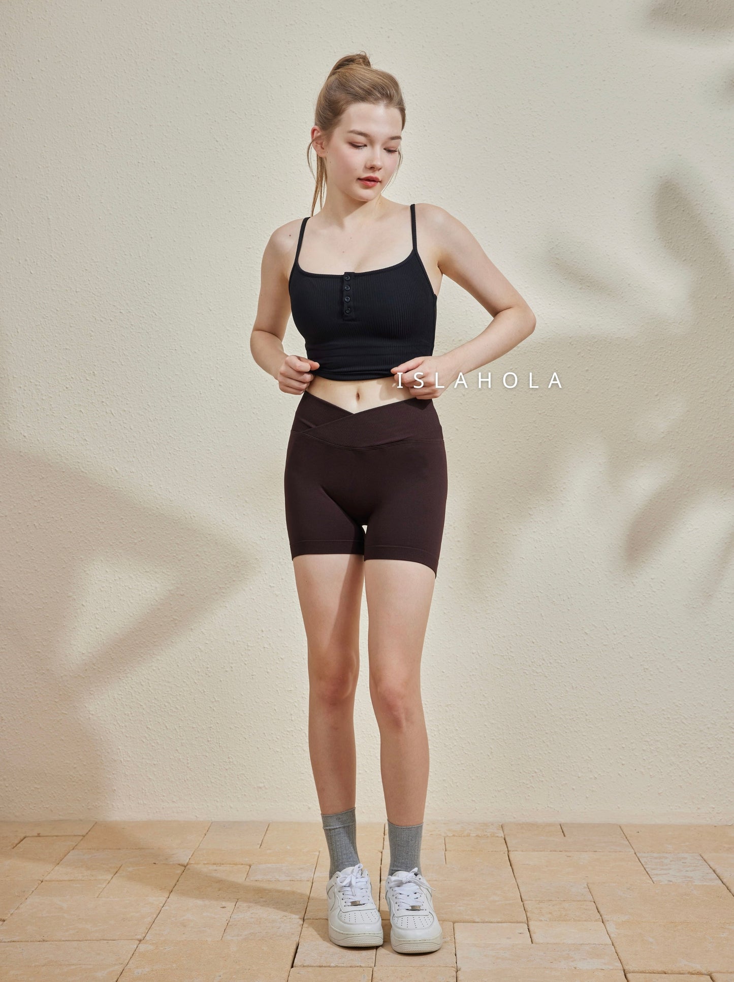 ISLAB053 Thin strap button long bra top （Fixed Pad）