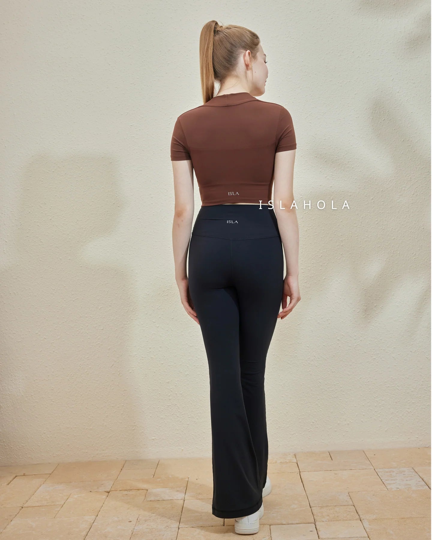 ISLACB023 Collarbone short sleeve crop top (Fixed Pad)