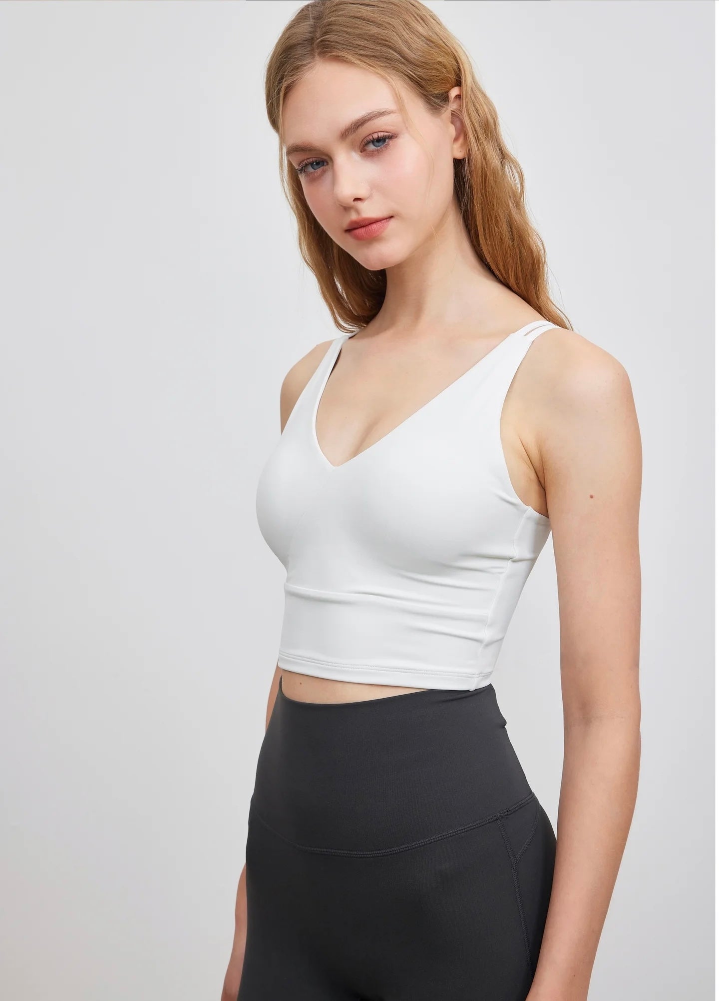 ISLAB064 Twist back cross V bra top