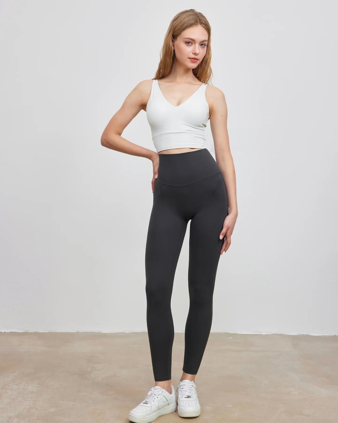 ISLAB064 Twist back cross V bra top