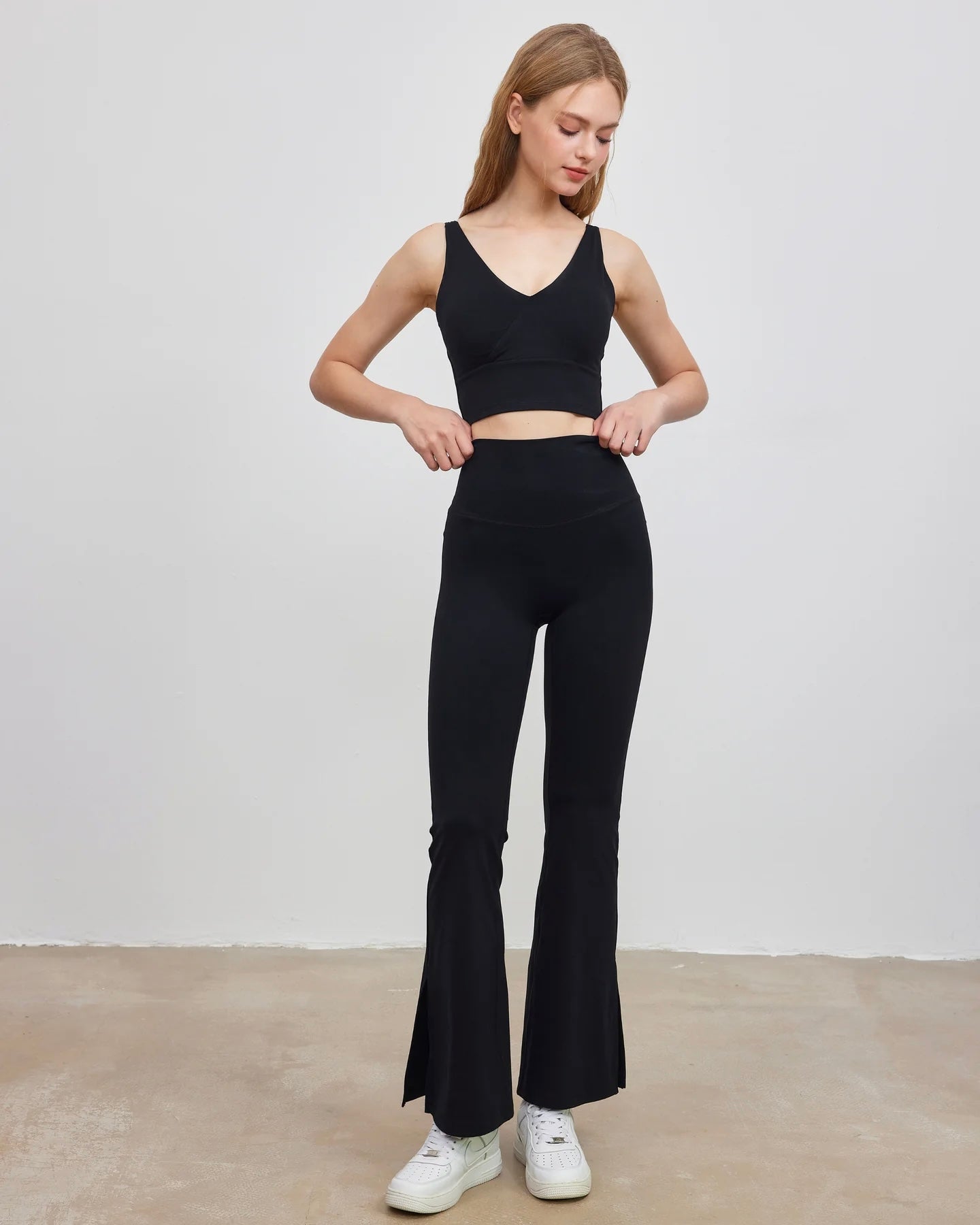 ISLAB064 Twist back cross V bra top
