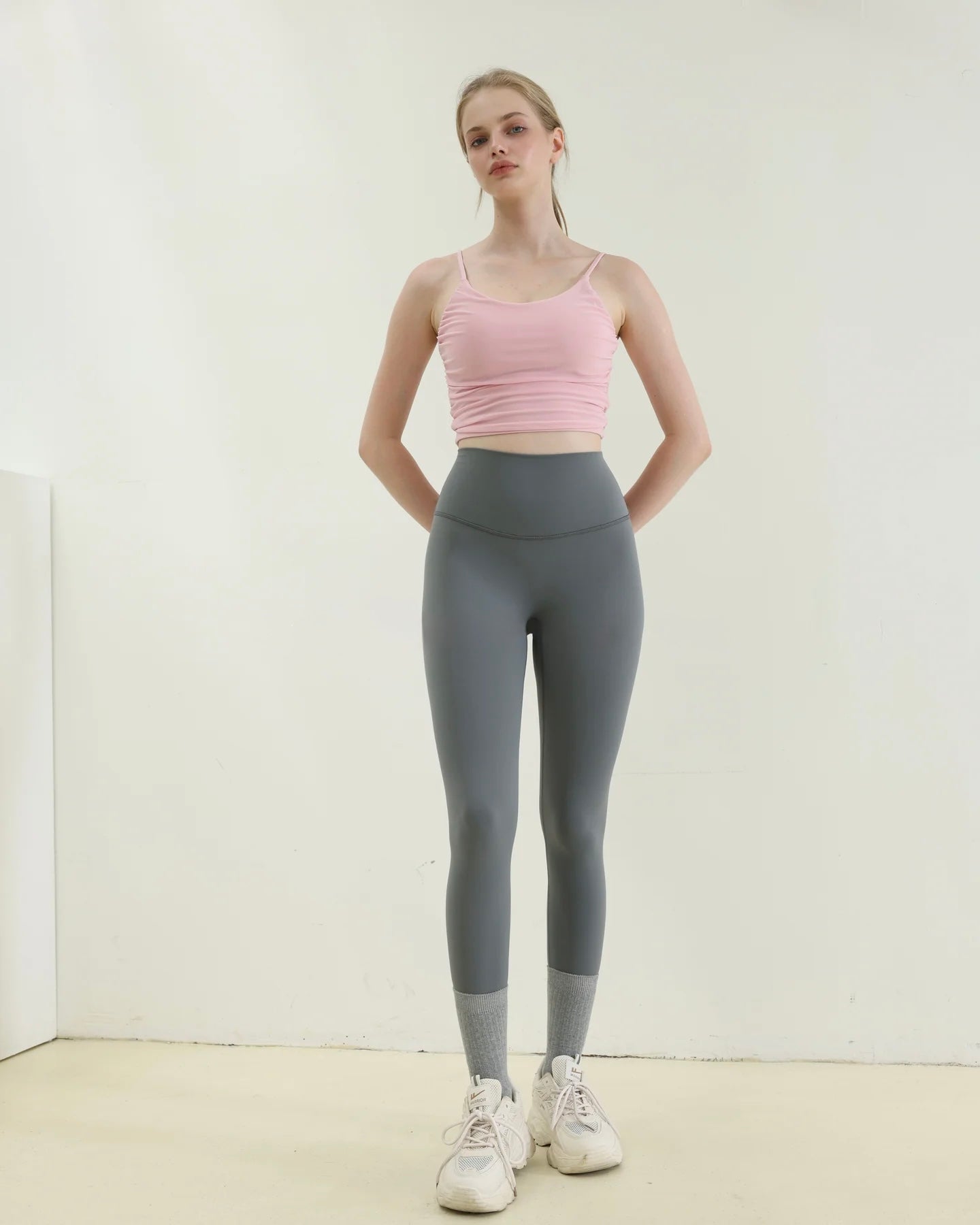 ISLAL001 High elasticity back pocket leggings