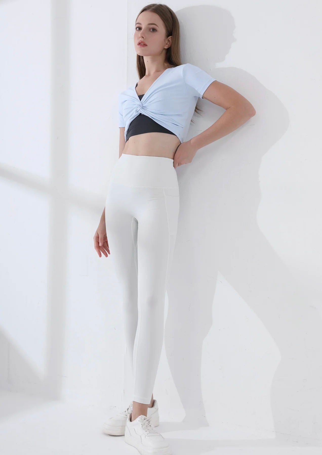 ISLAOUT051 twist front crop top