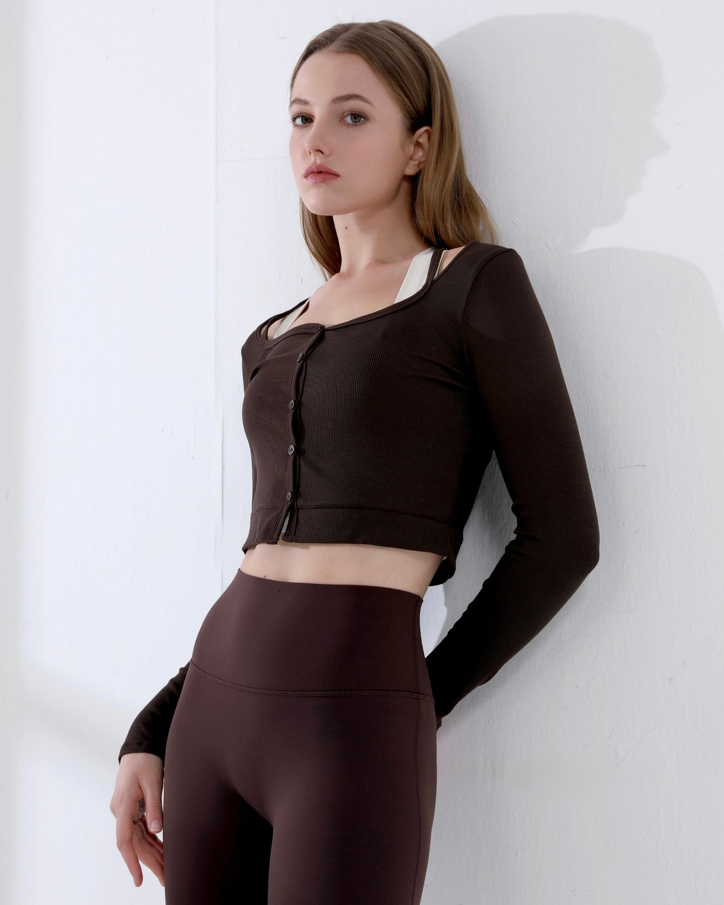 ISLAOUT052 Swan cotton long sleeve crop cardigan