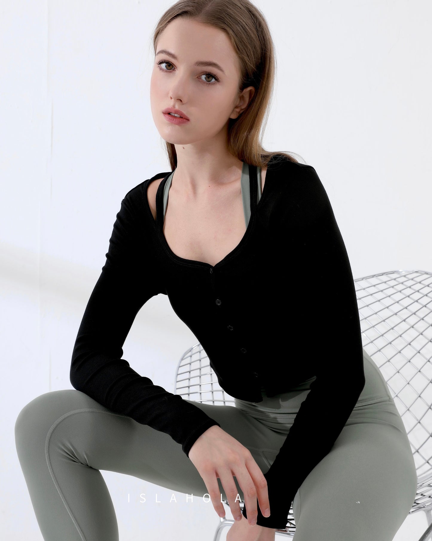 ISLAOUT052 Swan cotton long sleeve crop cardigan
