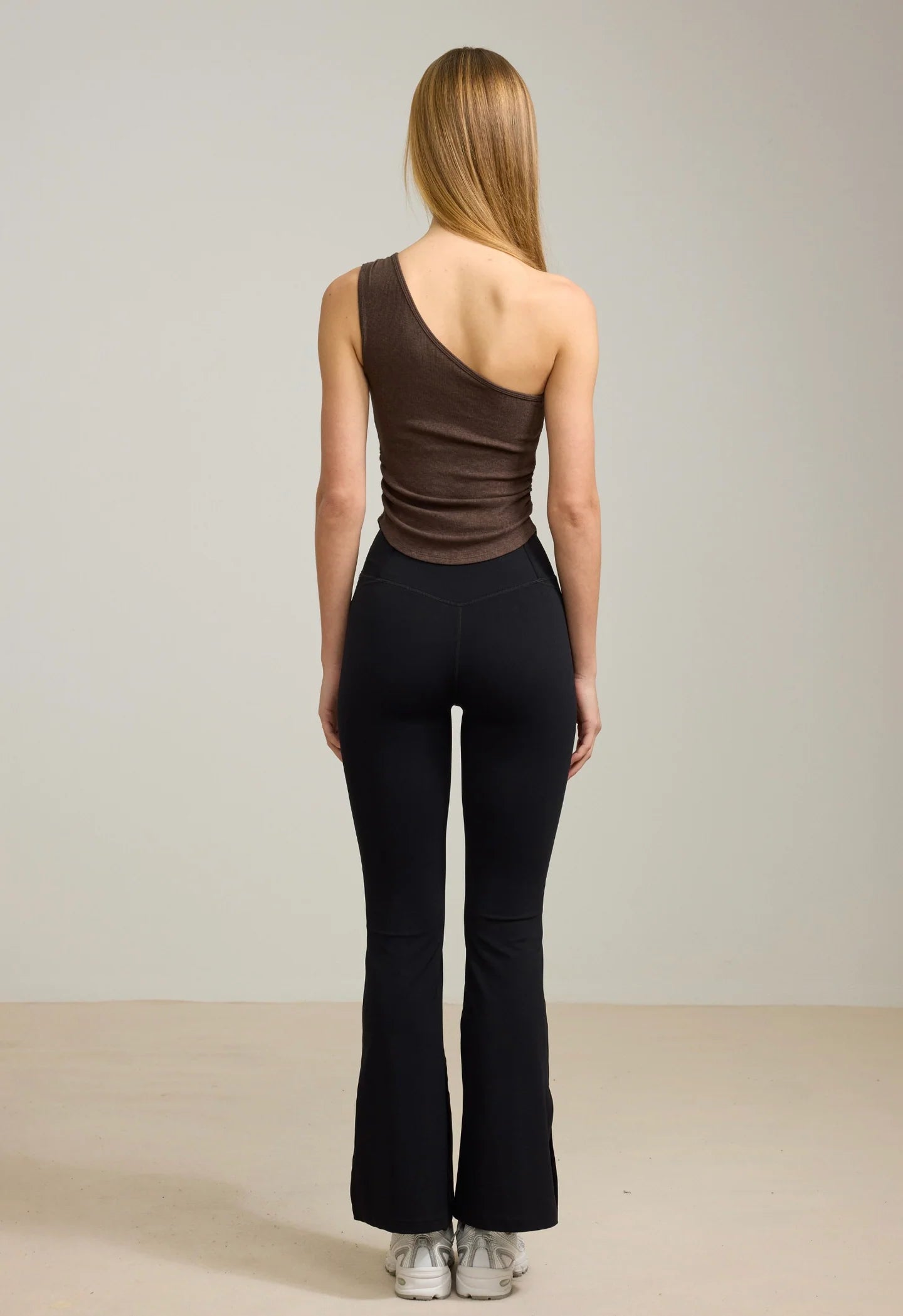 ISLABC009 Contour Lift Flare Pants